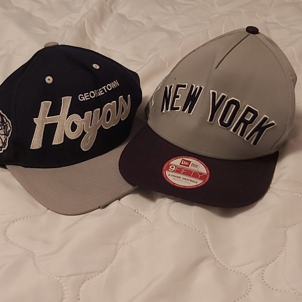 Caps